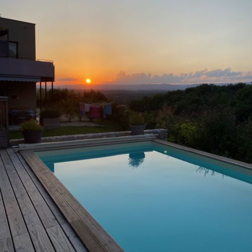 Coucher de soleil sur les montagnes ardéchoises